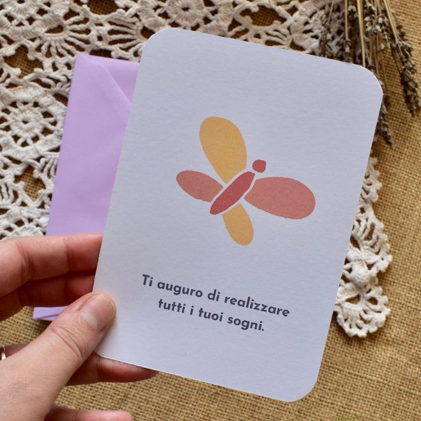Farfalla - Cartolina illustrata con frase motivazionale - collezione Country